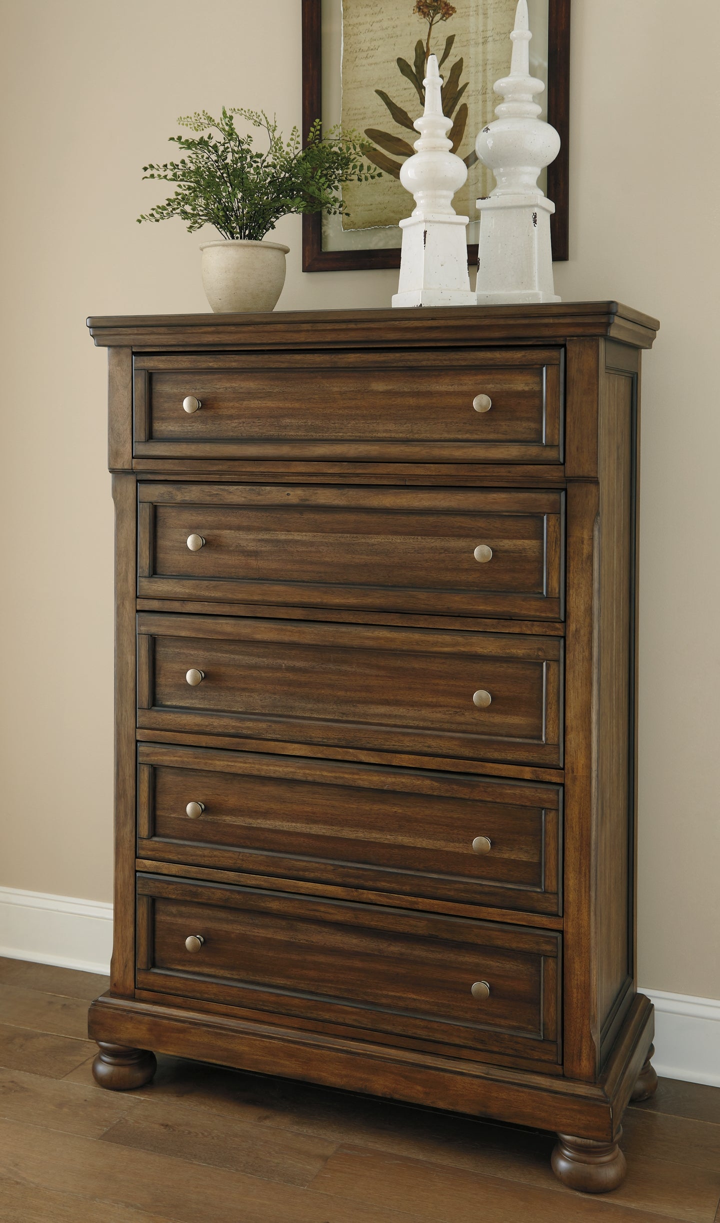 Flynnter Panel Bed With Mirrored Dresser And Chest