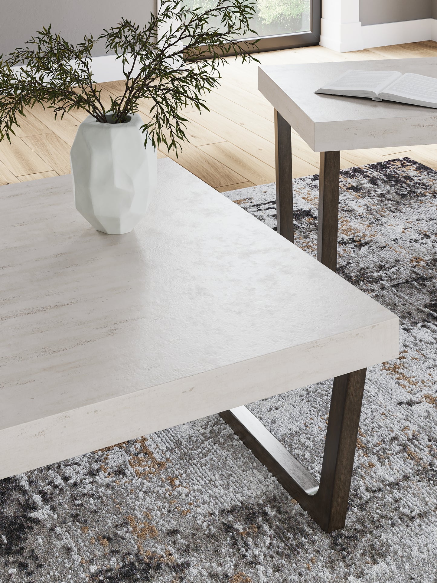Westenfort Occasional Table Set (2/CN)